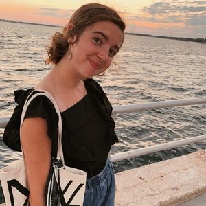 Meet your Posher, Sara